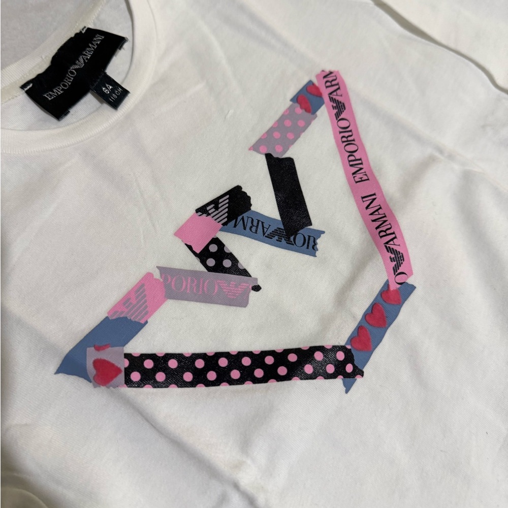 Emporio Armani White Crewneck Tee with Black Label size 6 girls